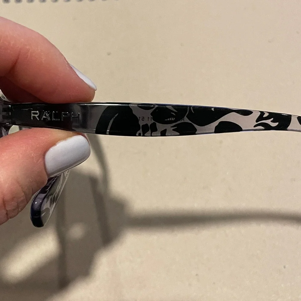 Ralph Lauren Women's Eyeglasses Frames RA7072 1511 51 18 140 Grey‎ Floral